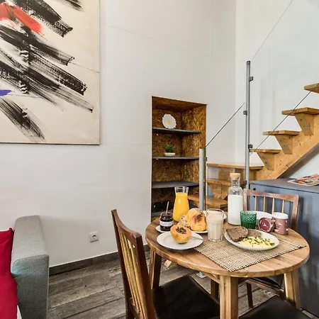 Santa Joana Panteao Apartmán *